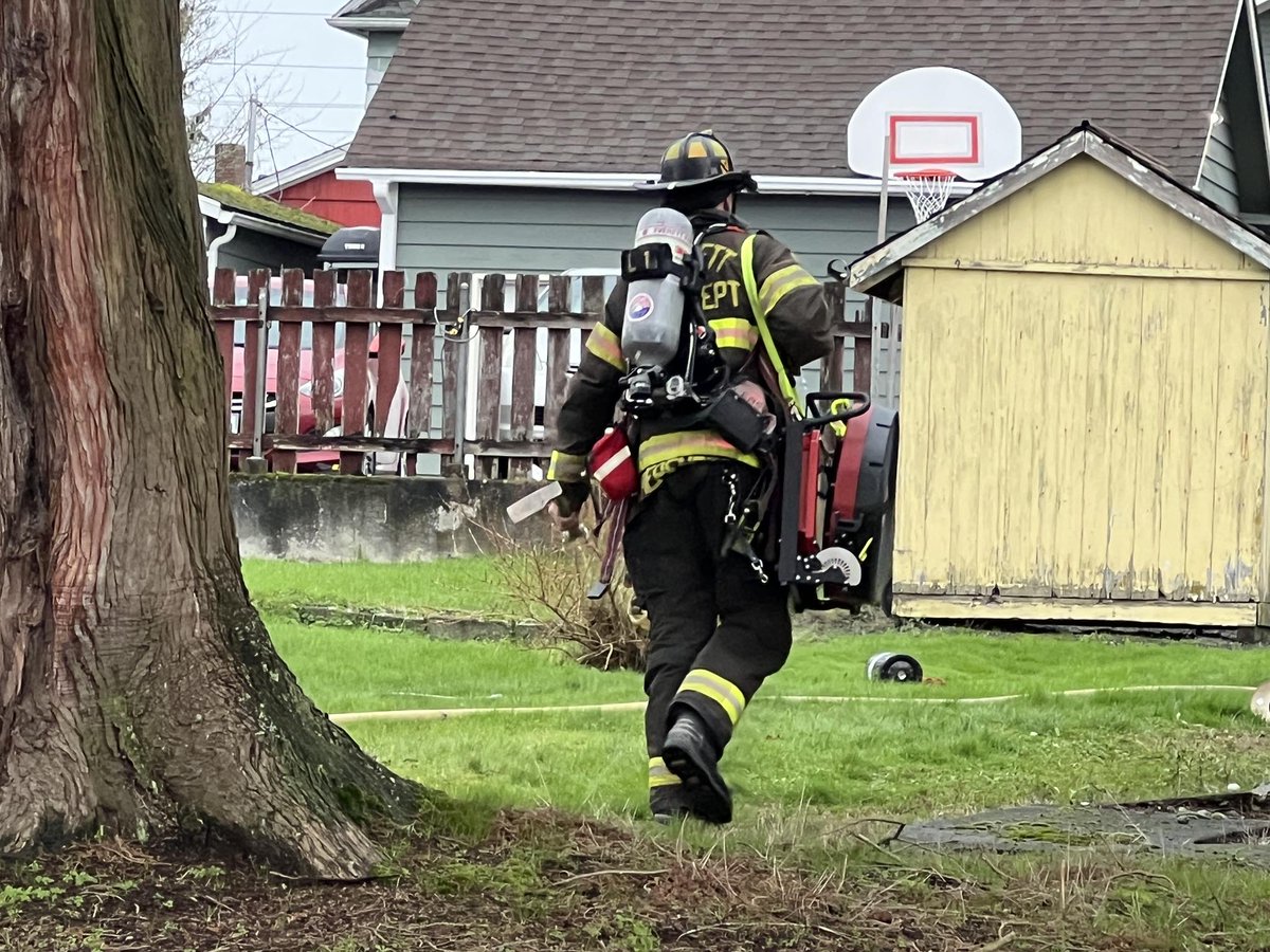 Everett Fire WA tweet media