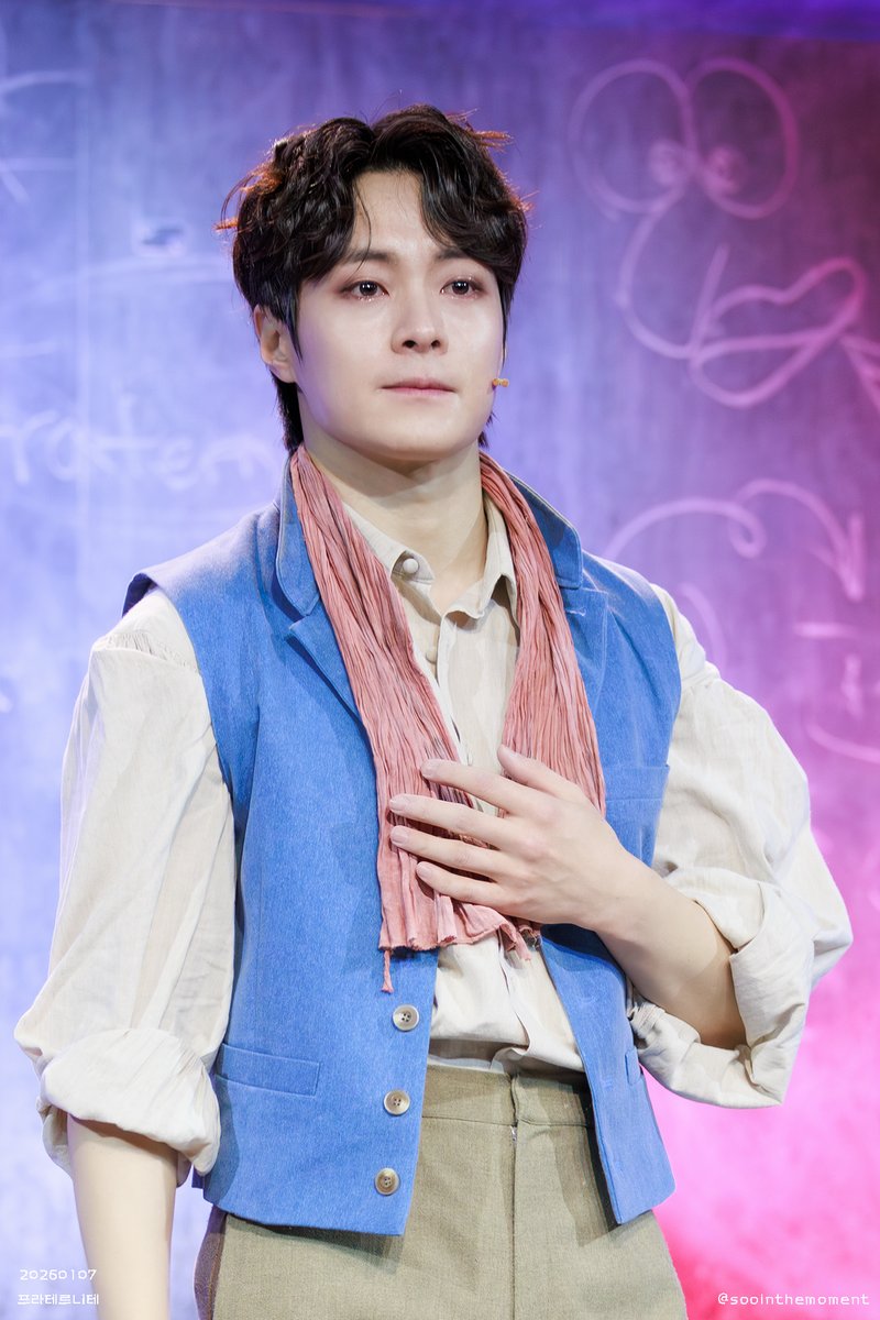 20260107 [뮤지컬 프라테르니테]
커튼콜

짙은 여운을 남기는 눈물의 흔적

김기택 | 제르베
#김기택