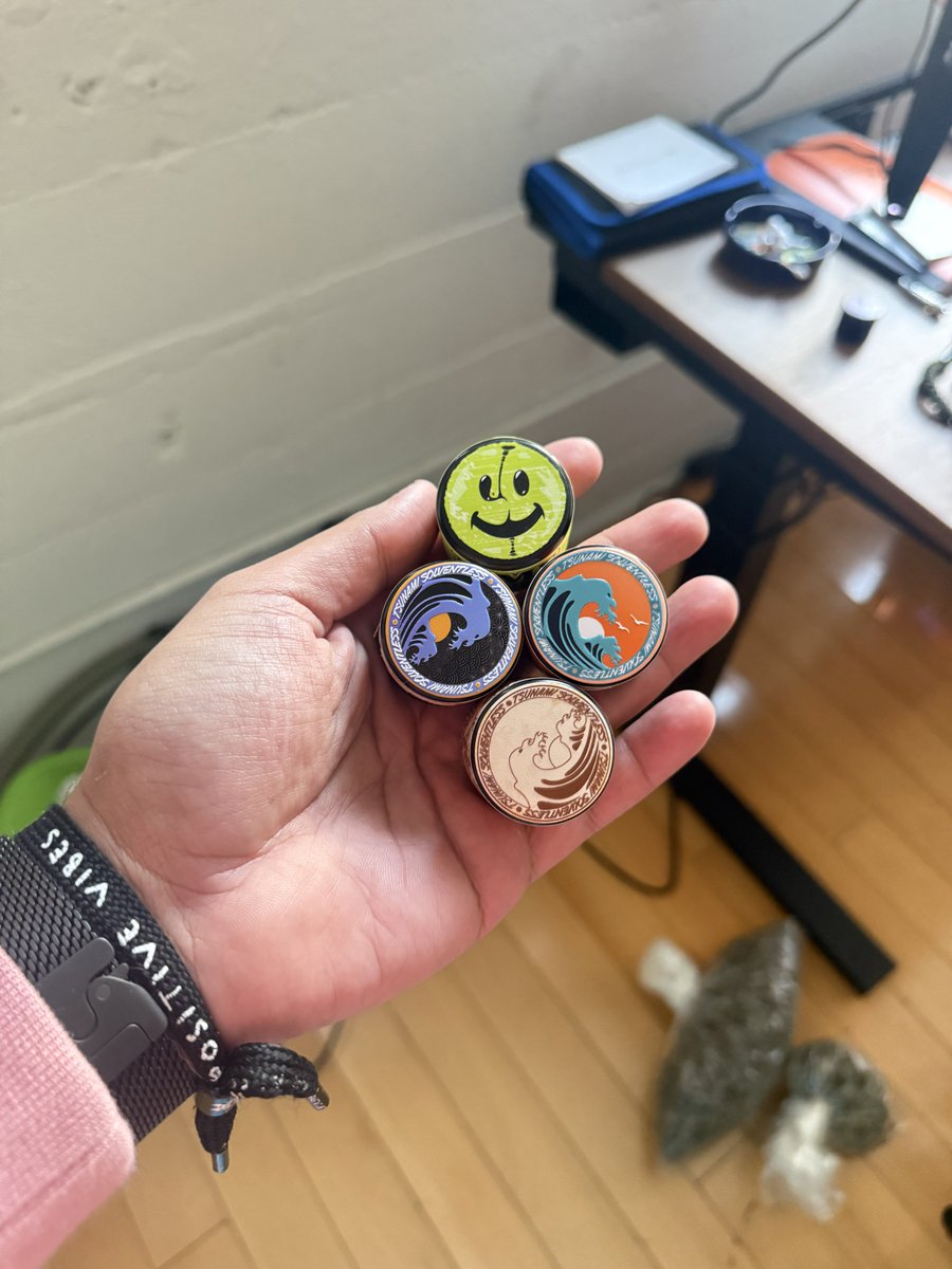 Otis Frost tweet media