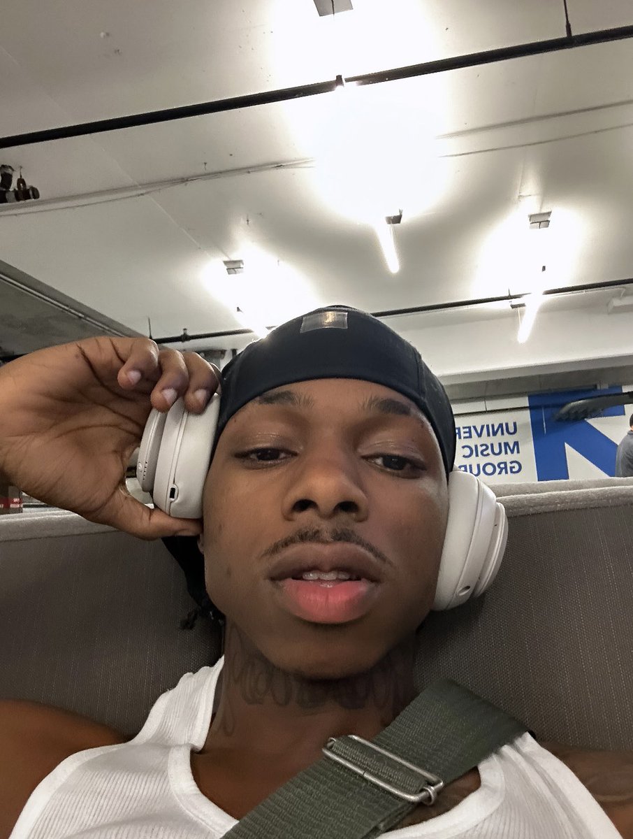 bosslevelgod's tweet image. 