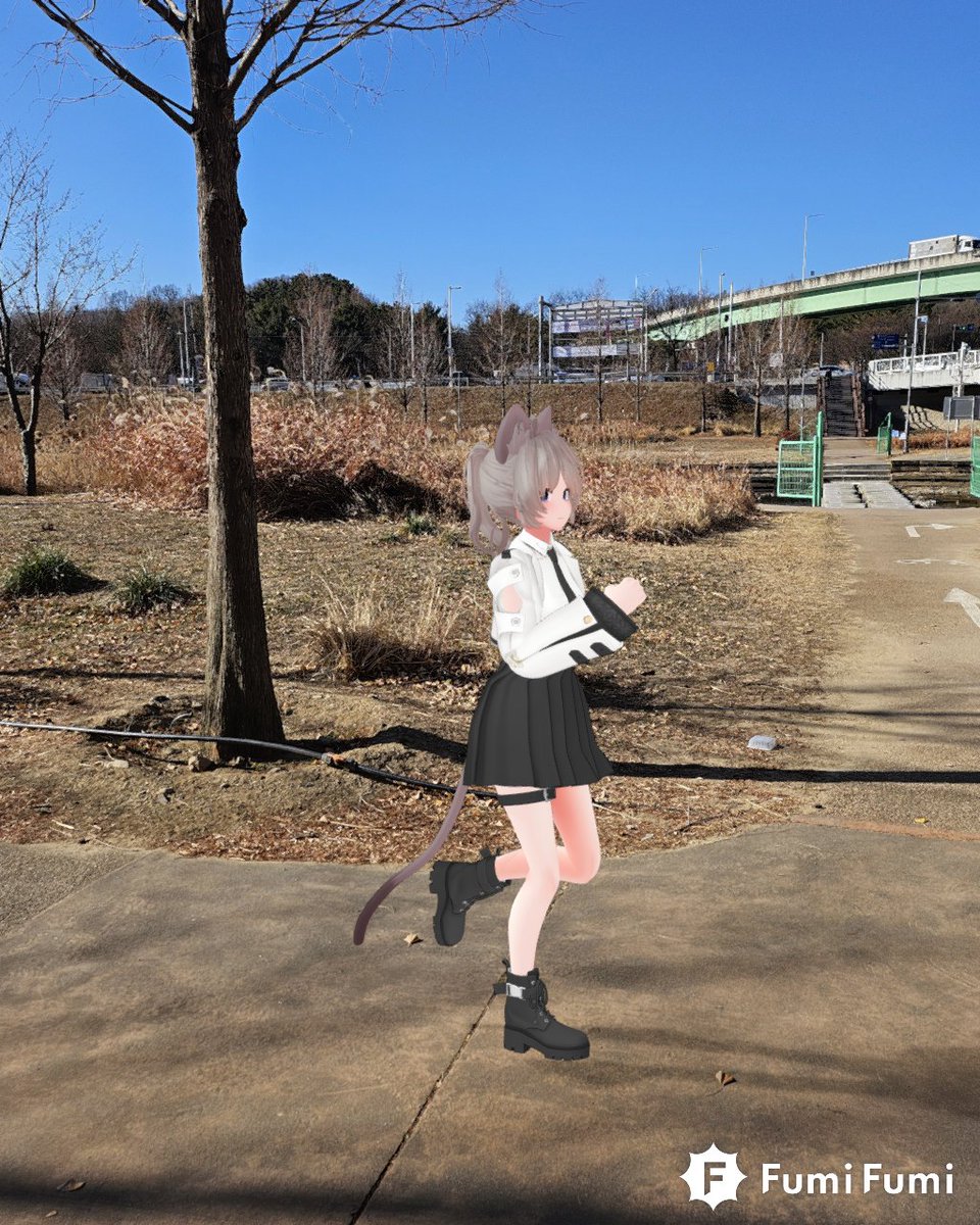 VRC_Ruby0212's tweet image. やること無さすぎて新年初ランニング～🏃‍♂️
久々すぎてペース落ちちゃった…😿