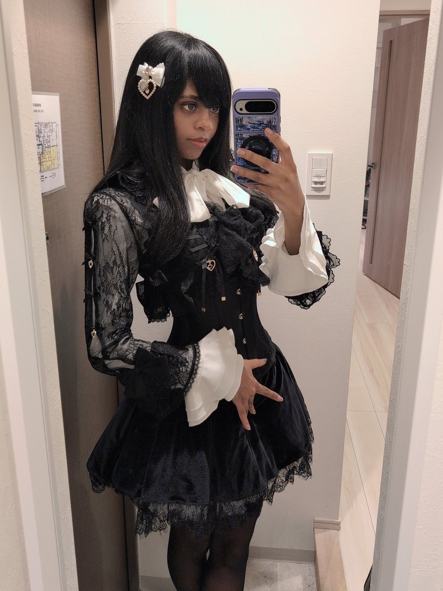 Natalya_Uzumaki's tweet image. このコーデはポケモンのゴチミルのようですね。