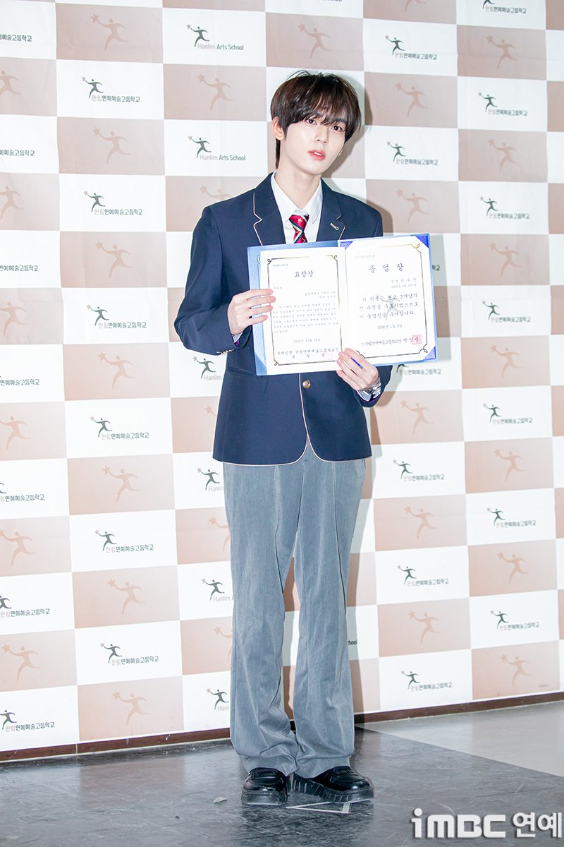 iMBC연예 tweet media