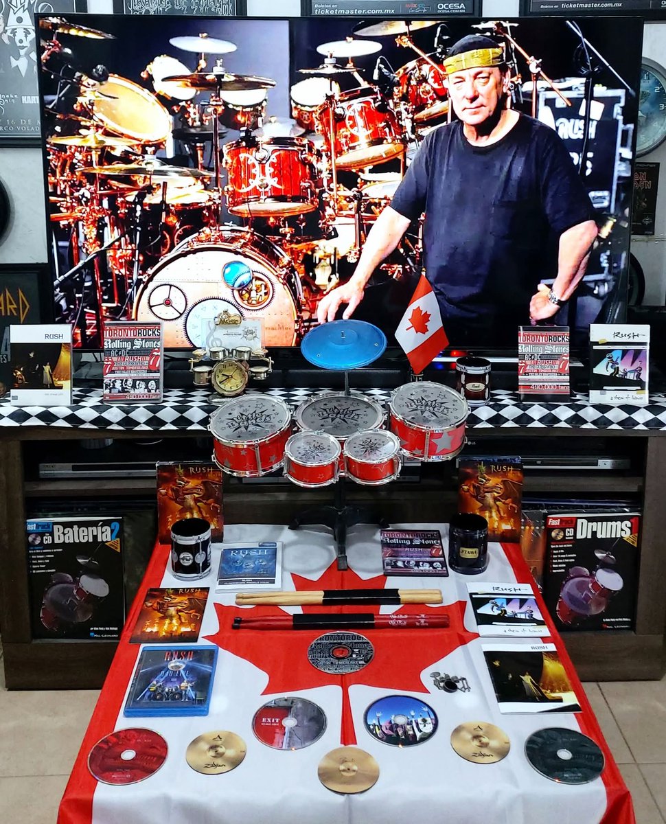 𝐈𝐧 𝐌𝐞𝐦𝐨𝐫𝐢𝐚𝐦 "𝐍𝐄𝐈𝐋 𝐏𝐄𝐀𝐑𝐓" 🥁 🇨🇦
(𝐒𝐞𝐩𝐭𝐞𝐦𝐛𝐞𝐫 𝟏𝟐, 𝟏𝟗𝟓𝟐 – 𝐉𝐚𝐧𝐮𝐚𝐫𝐲 𝟕, 𝟐𝟎𝟐𝟎)🕊

Legendary drummer of RUSH🔥🤘🏻🎸🎶
#NeilPeart 🤘🏻😔🤘🏻 🎼 🎶 🥁
#Rush #DrumLegend
#rockprogresivo #Rockstar #drums #drummer #drumsdrumsdrums #drumcam  #rocklegend
