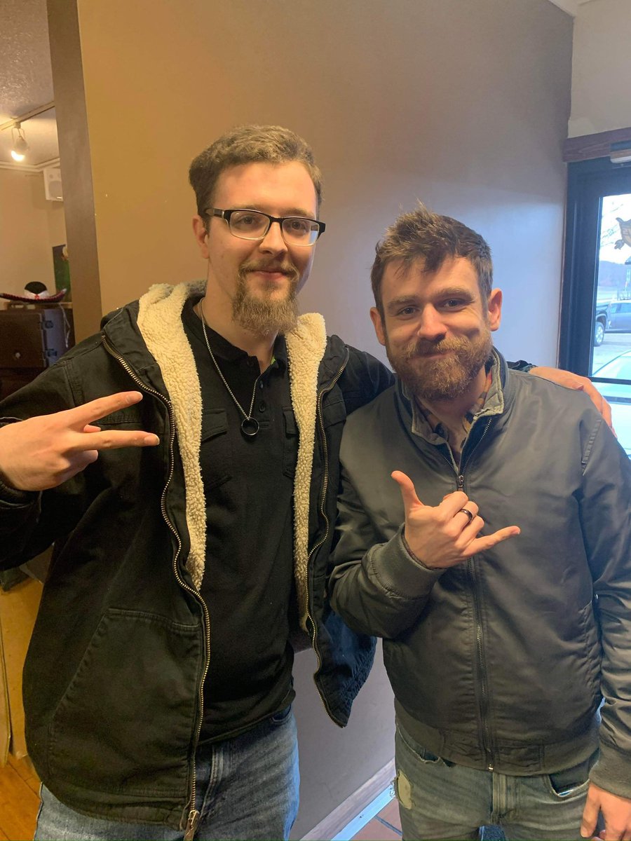 Jaiden Wade : J-WADE and Phil McFarland.

Jaiden me said my best friend forever Phil McFarland!