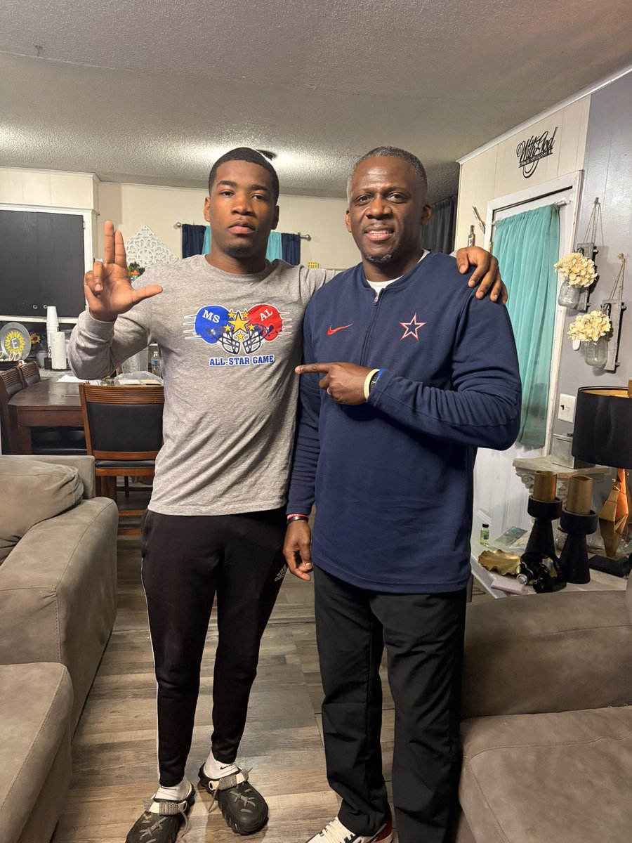 Demarious pittman🐅🖤 tweet media