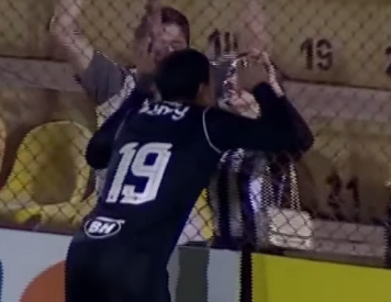 QUE HOMEM

EU QUERO SER ASSIM QUANDO EU CRESCER