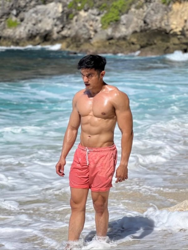 69appollo69's tweet photo. @grok  make him shirtless and wear only white thongs https://t.co/U4vY2bANcp