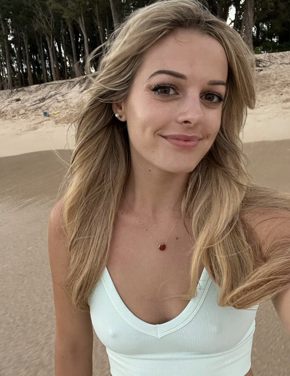 lifewithbrielle's tweet image. Only RT if you support women going braless in public