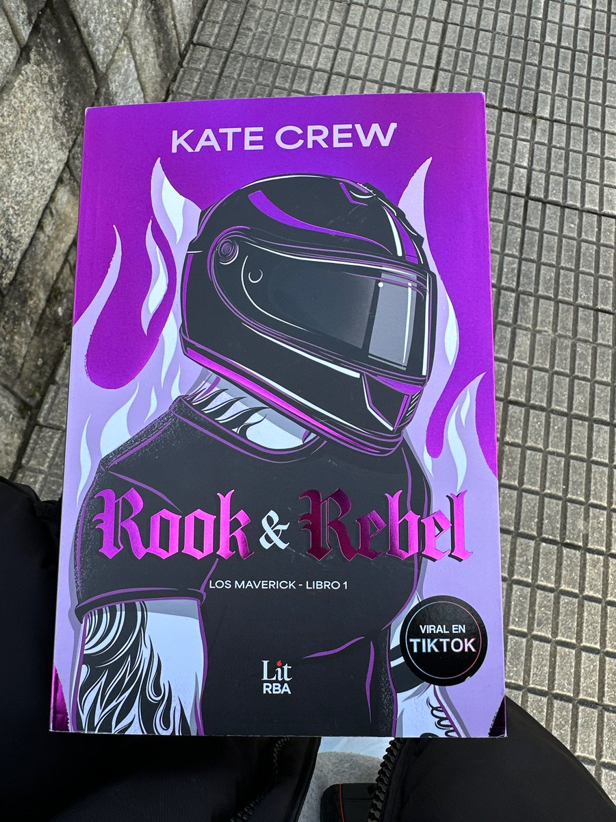 readwithnoe's tweet photo. Regalitos de reyes atrasados 😍

Que ganitas tengo que leerlo ya 🥹 https://t.co/kYt7OIAsoO