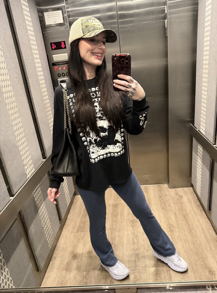 Cemeterybby🪦 tweet media