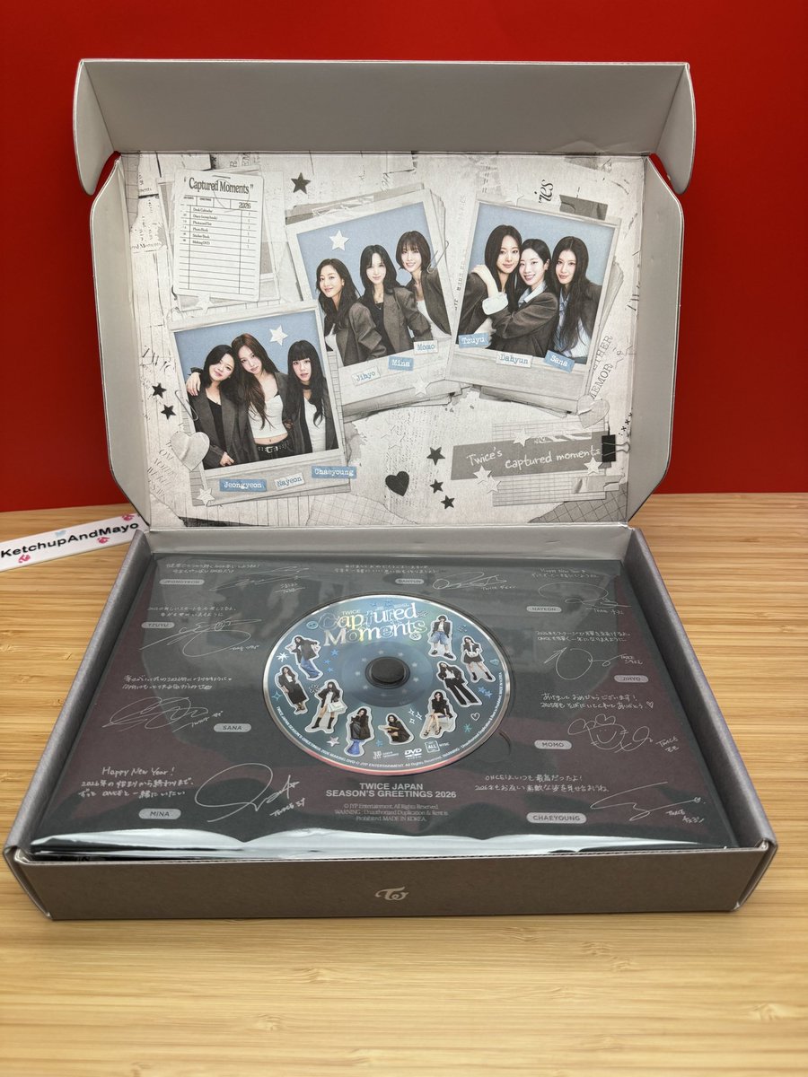 twice セット TWICE JAPAN SEASON'S GREETINGS 2026 ”CAPTURED MOMENTS” Is awesome