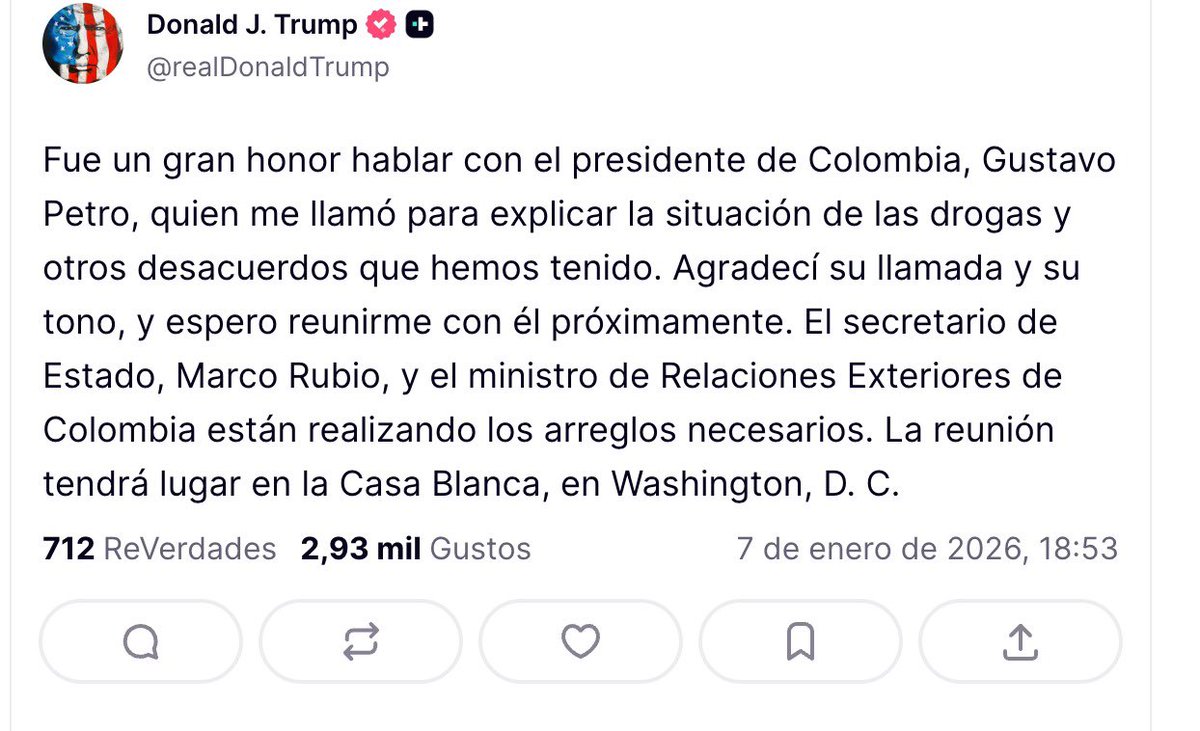 MariaFdaCabal's tweet image. El Pte Trump les acabó en unos minutos la narrativa que estaban usando para victimizarse y proponer conflictos con EEUU.

Pasaron de respaldar a Nicolás Maduro y aplaudir a Trump.