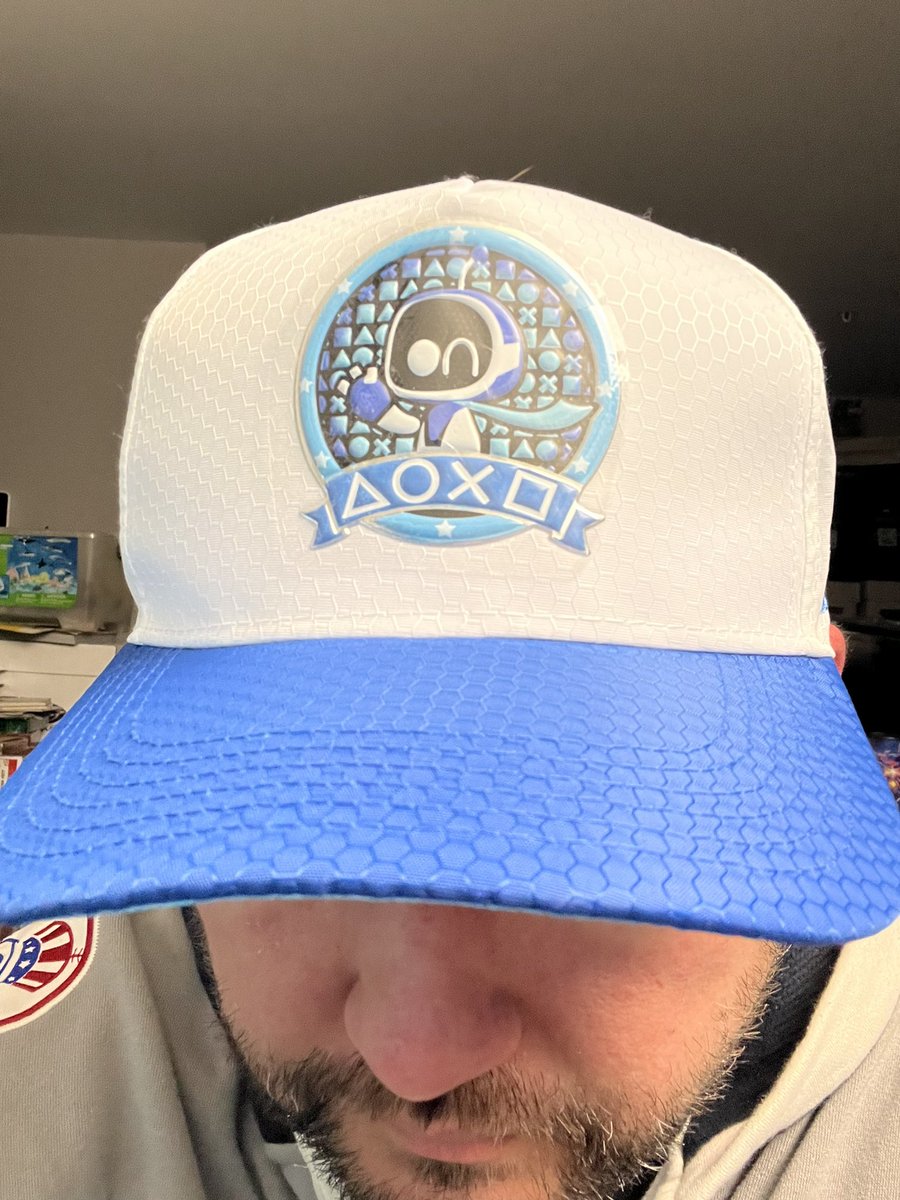 VaughnOnTwitch's tweet photo. How’s the hat??

Let’s trophy hunt! 

https://t.co/2nCDTnMjvO https://t.co/XRj8skLYeS