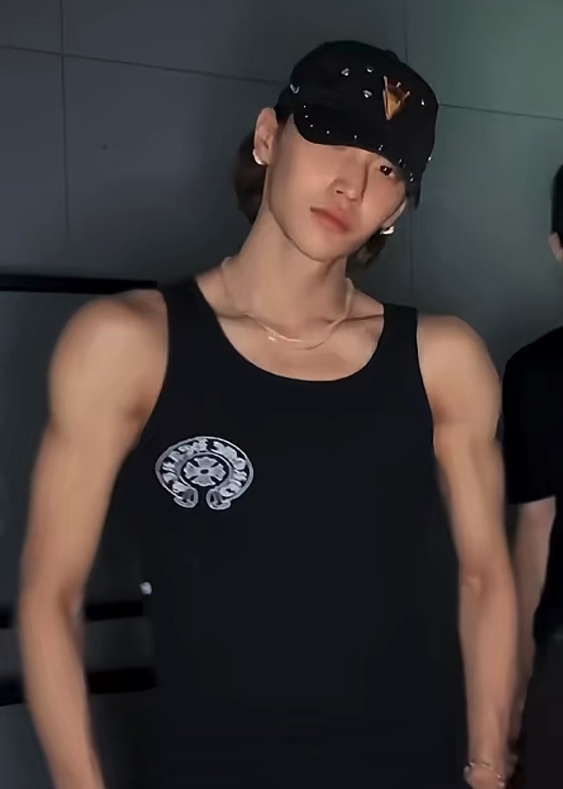 sufmel's tweet image. กับคนรู้ใจ ทำไมจะไม่รู้มือ🤫🫳🏼