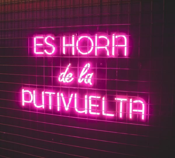 L2pin2's tweet photo. Hora de la putivuelta, parejas de Barquisimeto... https://t.co/yEwCz4fiwT