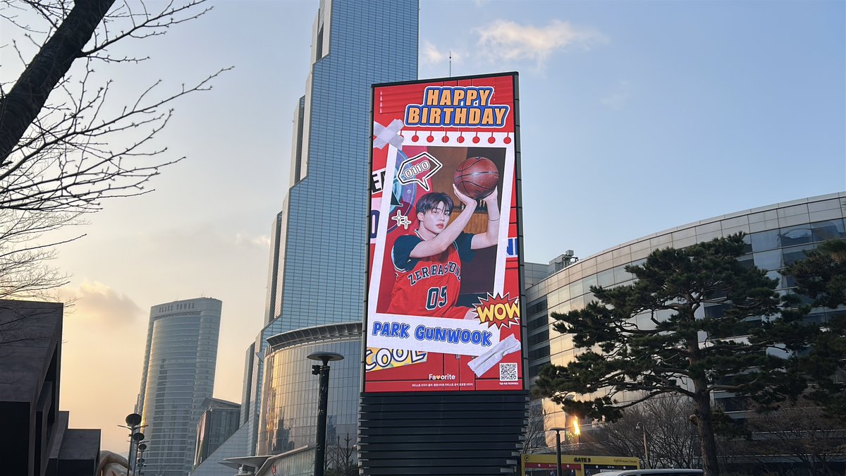 🎂 1월 생일의 주인공 🎂

2위의 주인공 #박건욱 #제로베이스원 님의
베네핏이 도착했습니다 💌

Benefit
🎁 코엑스 미디어타워 팝업 이미지 (대치 방면)
🗓 2026 01/03 ~ 01/30
📍삼성역 6번 출구에서 도보 5분 (400m) 이내

여러분의 아티스트에게 투표하고
다양한 베네핏을 선물해보세요!
➡️