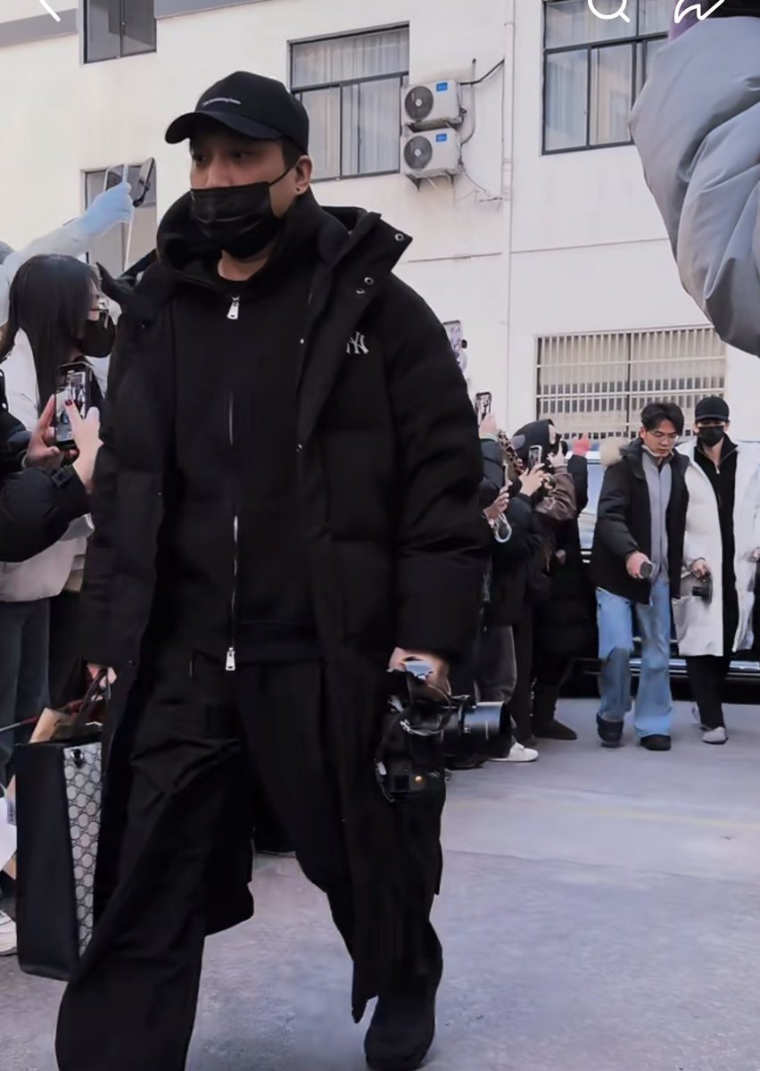 ฮีถือตามบอส หรือบอสถือตามฮี