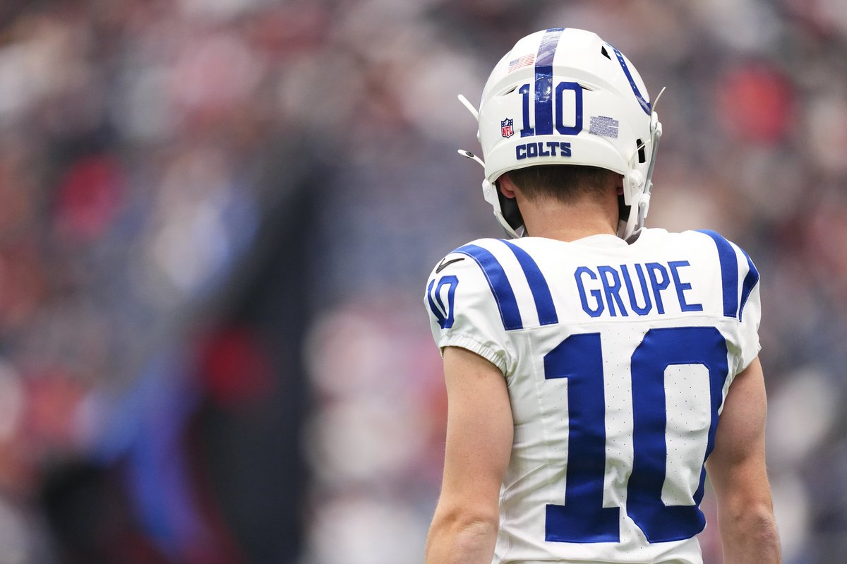 blakegrupe's tweet photo. Ignore the noise and never lose sight of what truly matters. 👊🏼

This game will humble and reward you in the best ways. It’s difficult to put this year into words but all I do know is that there’s no better feeling than proving it to yourself. 

The work never stops. Looking forward to the process of building toward another season! 

Never let anyone tell you what you can’t do 🫡