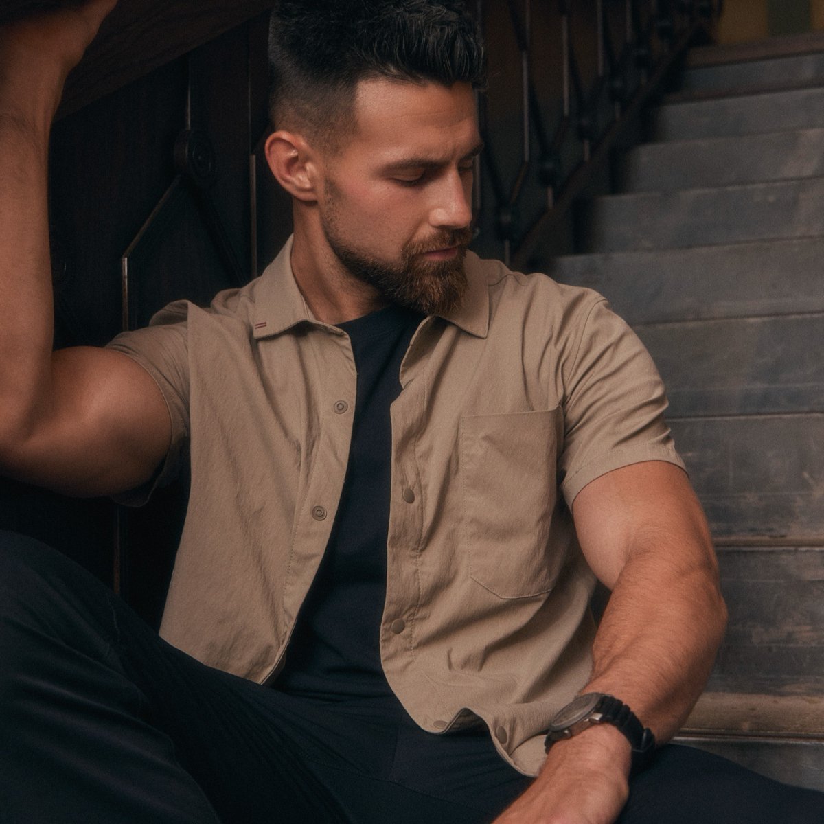 BlackCrestAppar's tweet image. This is a first for us, and for you.

Introducing our Last Call Collection: an opportunity to invest in our most elevated pieces easier than ever.

Shop it here: bit.ly/3YtNXPk

#ElevatedEssentials #LastCallCollection #RefinedWardrobe #BlackCrest #mensapparel