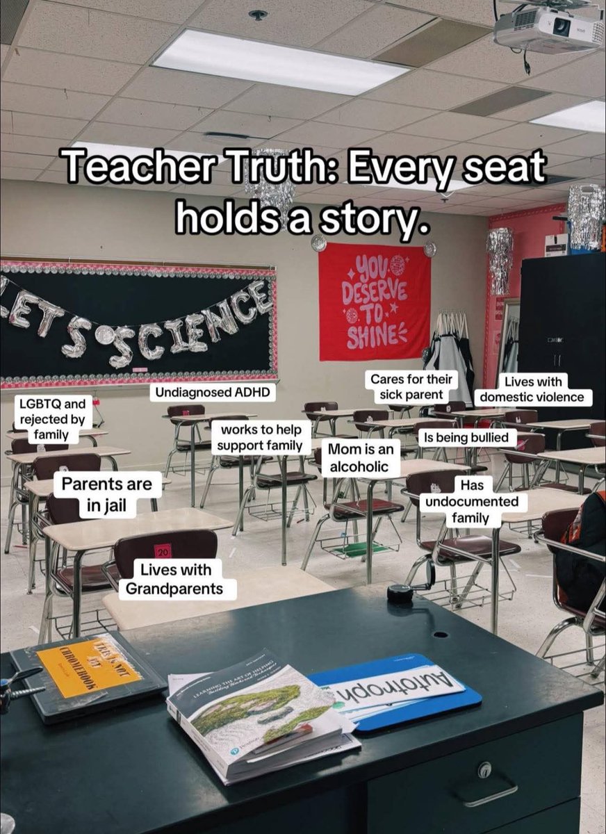 Help A Teacher tweet media