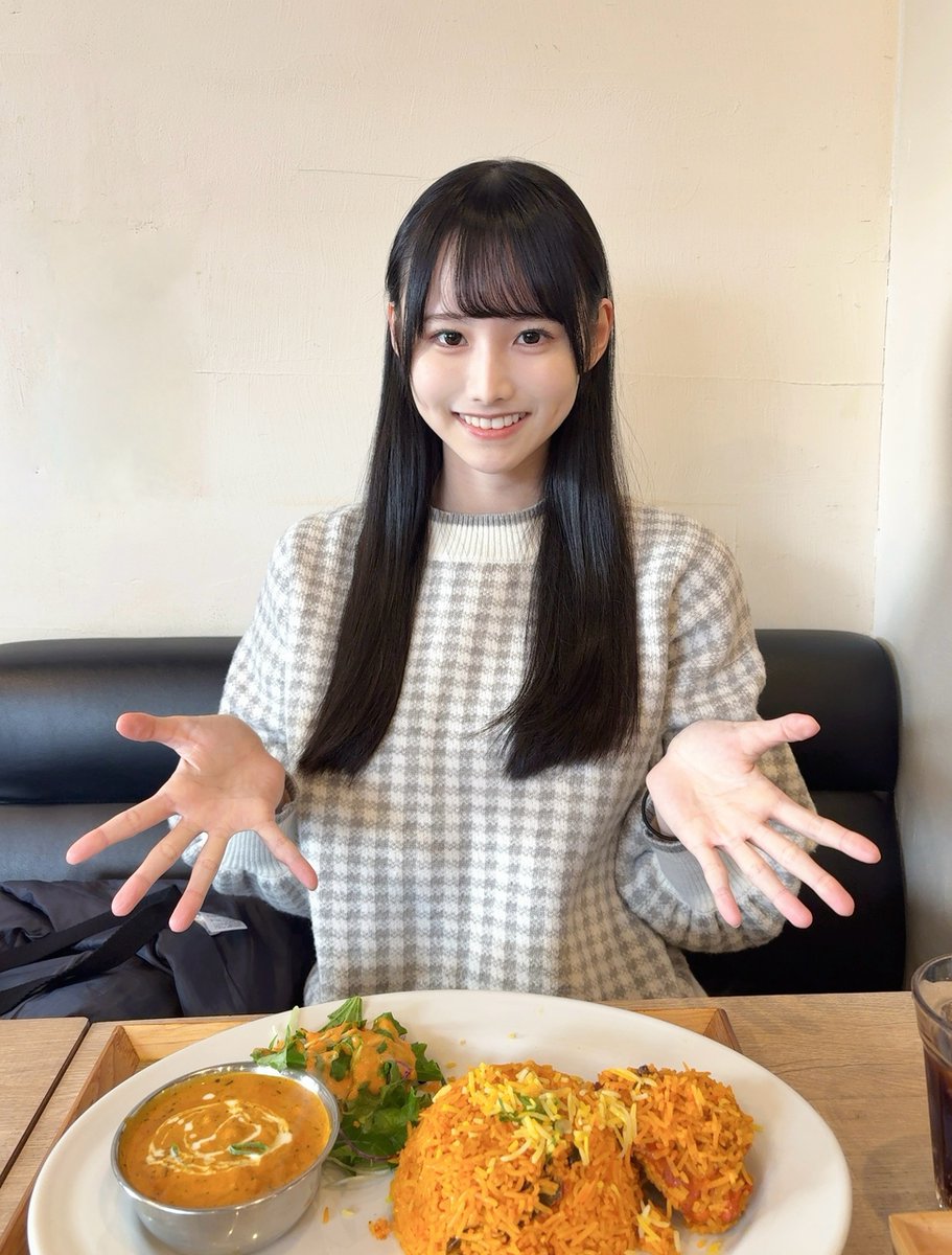 【ブログ更新☀️ 高井俐香】 年末とお正月のご飯の話 hinatazaka46.com/s/official/dia… #日向坂46 #高井俐香