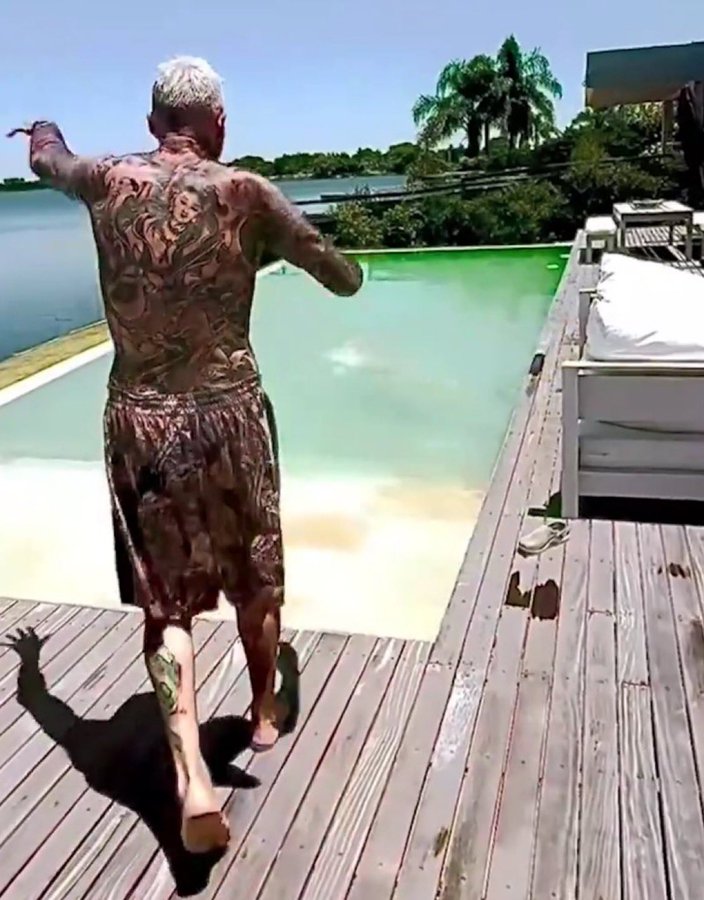 Hernán Efe tweet media