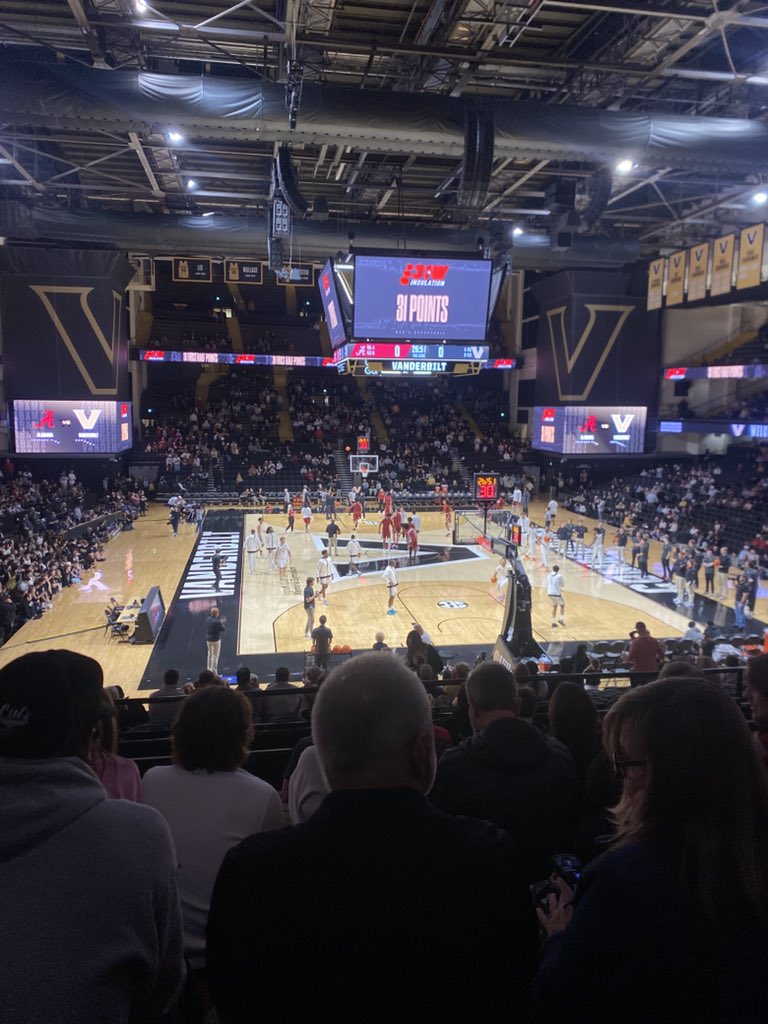 BluejayBobbyJ's tweet image. Buck Fama