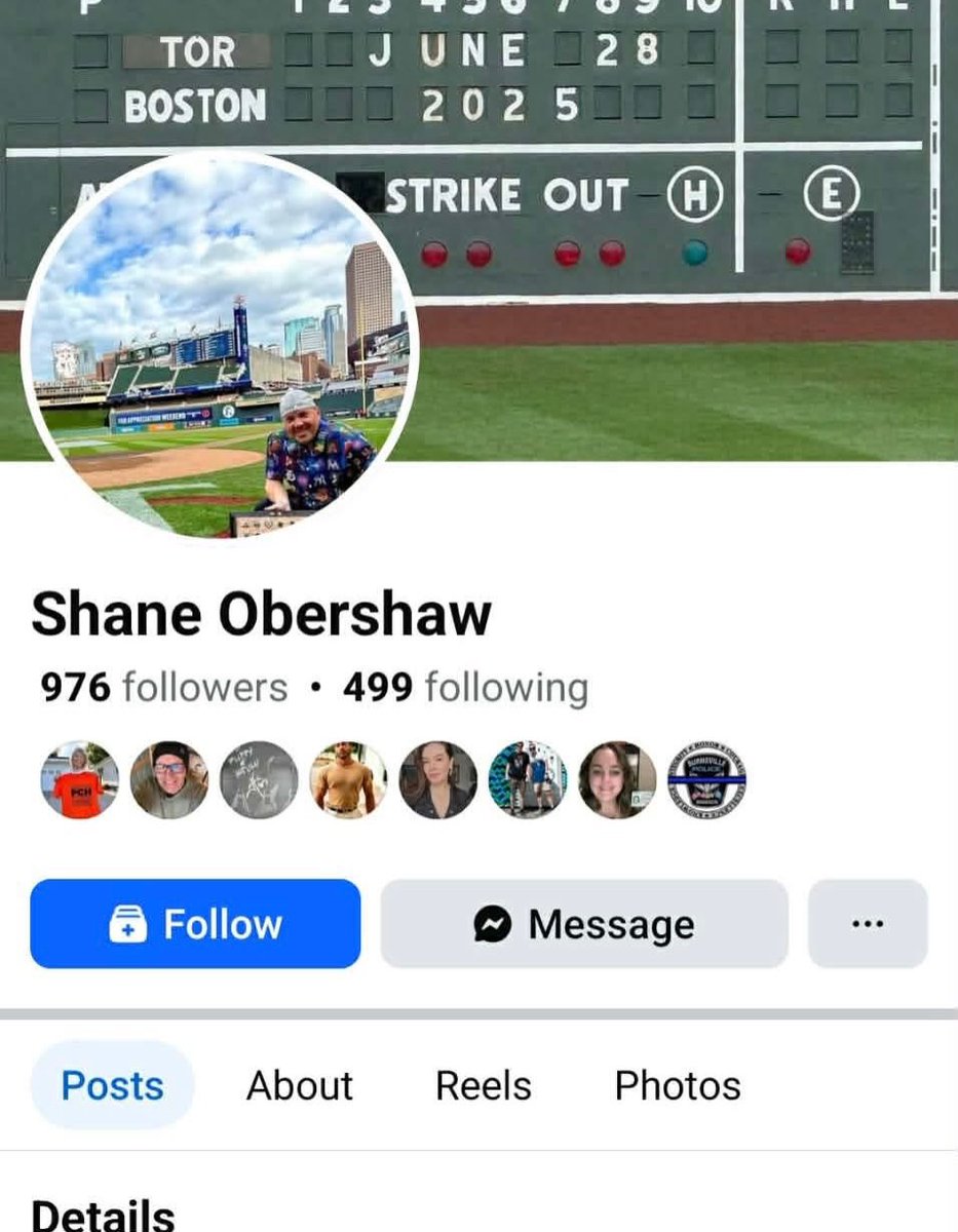 anderson_hera's tweet image. Shane, who flies for Sun Country, thinks terrorists should keep murdering American citizens in the streets. #Minnesota #Minneapolis #ICE