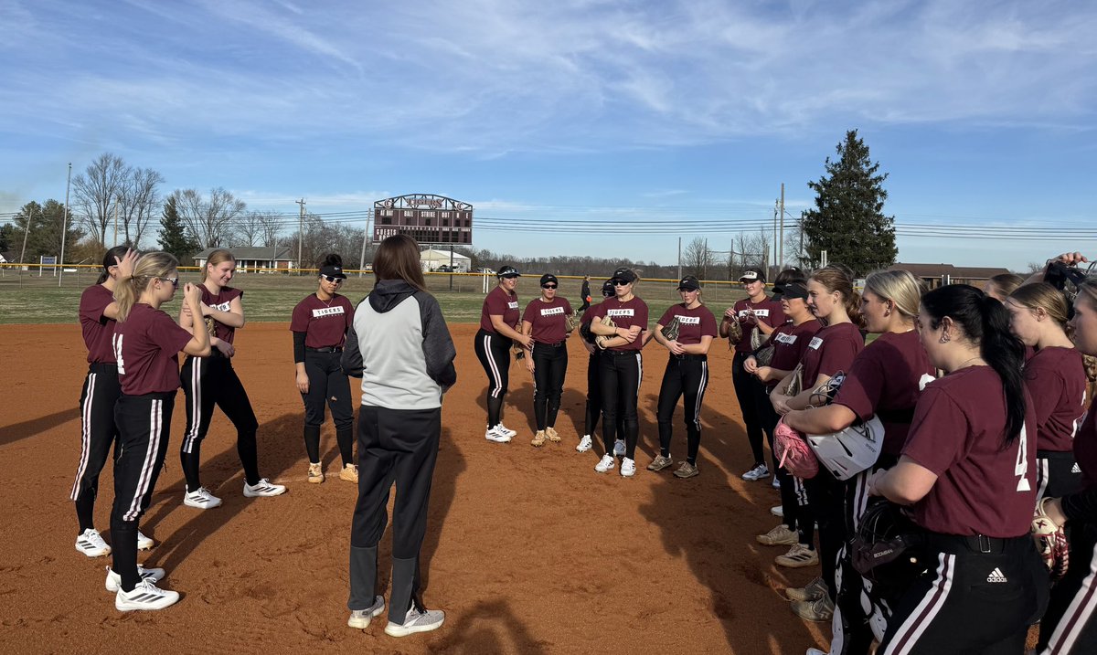 LadyTigerSoftball tweet media