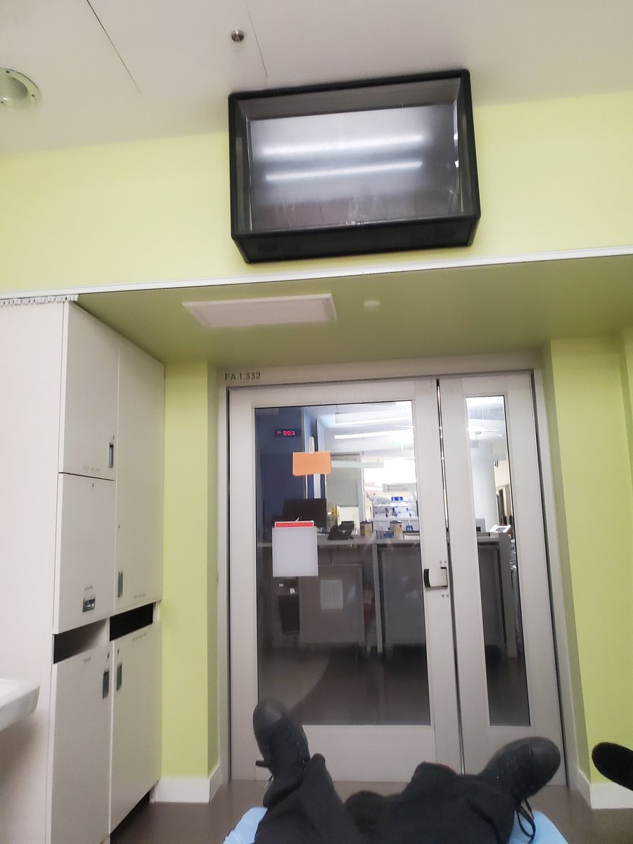 Interweaved_'s tweet image. Guess who got tackled after a trying to escape...💔 #988twt #shedtwt #shtwt #edtwt #suicidetwt