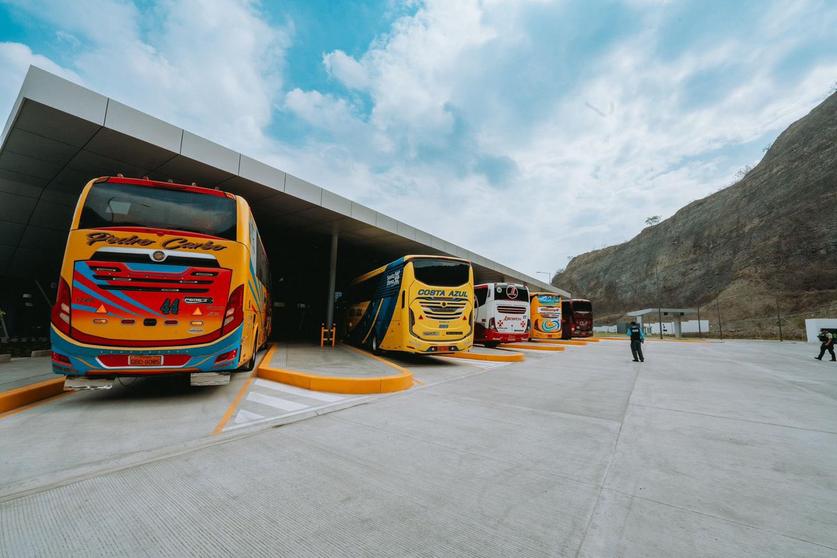 Hoy Guayaquil da un paso histórico.

La Terminal Terrestre Municipal Costa es una realidad: una obra que demuestra que cuando hay liderazgo, decisión y trabajo en equipo, el “no se puede” se queda atrás. 

Aquí hay hechos, no promesas. 🫱🏻‍🫲🏼

#AsiSeHaceGuayaquil 
#CiudadDeTodos