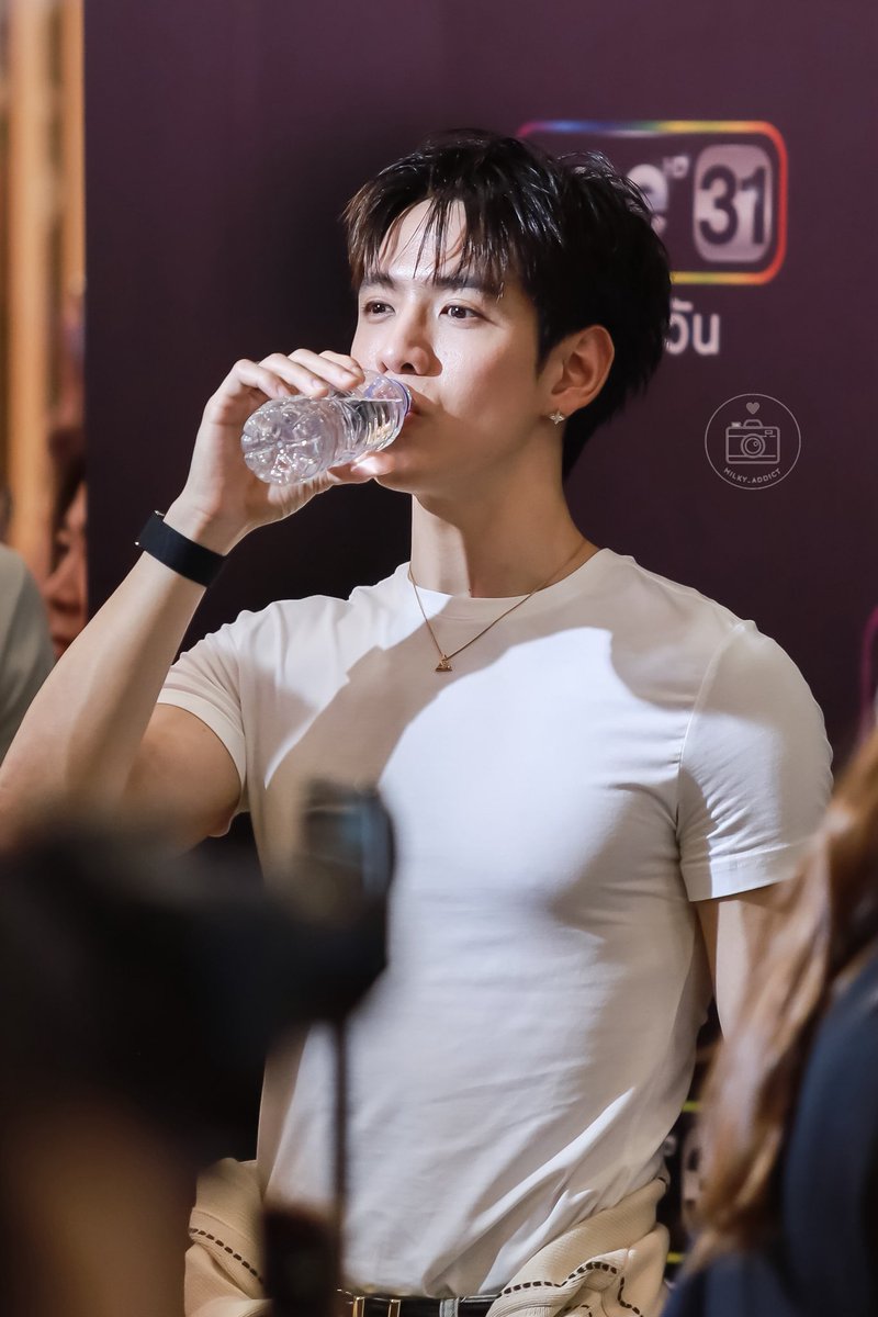 FilmtnpStudio's tweet image. Say hi fansfilm 🤗

#FilmThanapat #ฟิล์มธนภัทร