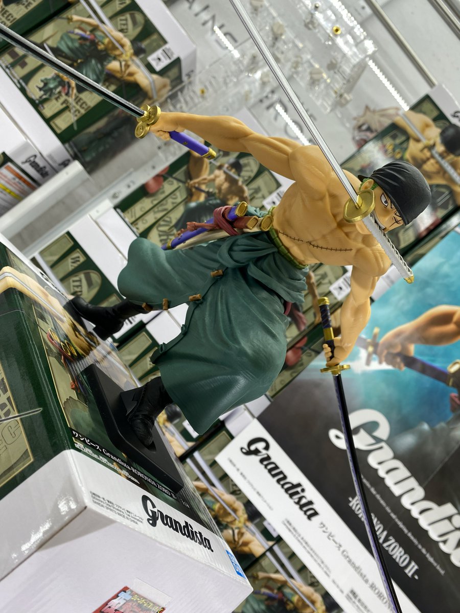 ❄新景品入荷情報①❄ 🌟ワンピース Grandista RORONOA ZOROⅡ