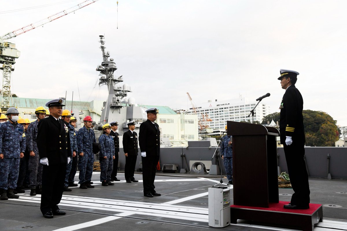 令和7年12月17日、護衛艦「みくま」において先任伍長交代式を執り行い