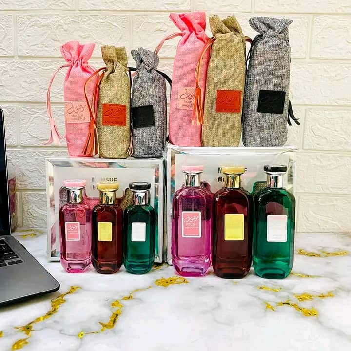 Mousuf_ a scent that commands presence from the  first sprayIt draws you in with it's rich woody warmth and layers of sweetness that unfolds beautifully on the skin.Every step you take effortlessly elegant, unapologetically confident.25ml:3500 50ml:6000 100ml:20,000 <a href="/ryhernertuh/">rare_raihanatu</a>