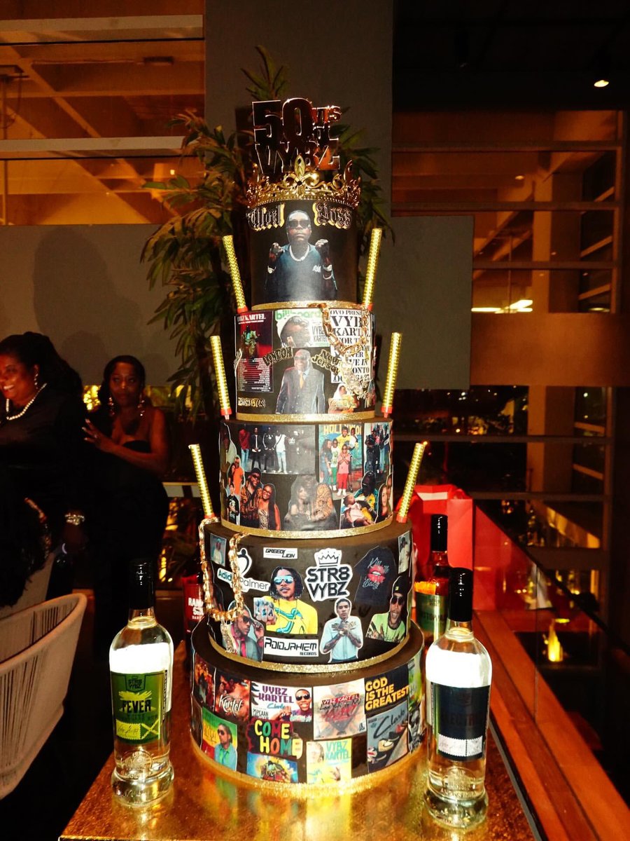Tropixsofficial's tweet image. Vybz Kartel celebrating his 50th birthday 🎉