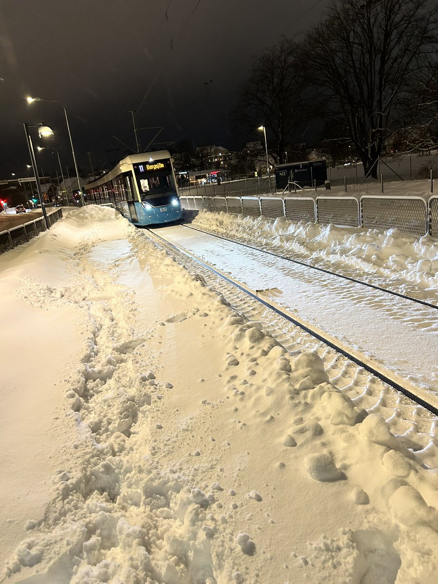 Krigar på.

Inte trångt på vagnen idag.