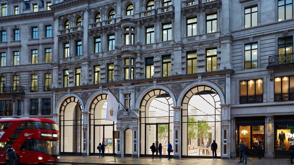 AppleX4_'s tweet image. Apple va a cerrar temporalmente su mítica tienda de Regent Street en Londres 👀
No es un adiós, es reforma. Todo apunta a otro lavado de cara para uno de los Apple Store más icónicos del mundo.
¿Nueva experiencia en tienda o simple actualización estética? #Apple #AppleStore #Tech
