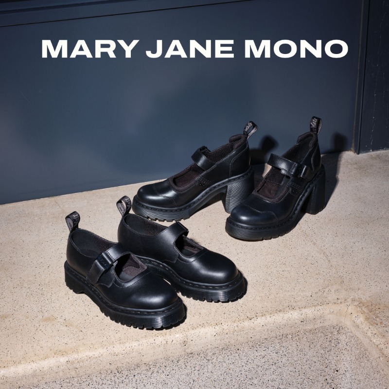 パテントレザーを使用した1461やメリージェーンMONOも絶賛発売中。