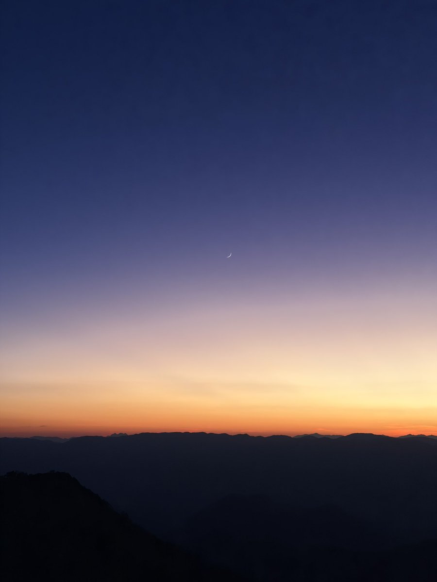 อยากชวนน้องLISA Amazing  Thailand Ambassador มาเก็บโมเมนต์ดีๆกับเสน่ห์เฉพาะตัวของ “ม่อนกองข้าว ต.แม่สวด อ.สบเมย จ.แม่ฮ่องสอน”สายแคปปิ้งรอชมพระอาทิตย์ขึ้นและทะเลหมอกตอนเช้าได้สวยมากกกก บรรยากาศเลิศสุดๆ น้องลิซอยากไปไหมคะ🫶🏻

<a href="/AmazingThailand/">AmazingThailand</a> #AmazingThailand #AmazingThailandxLISA