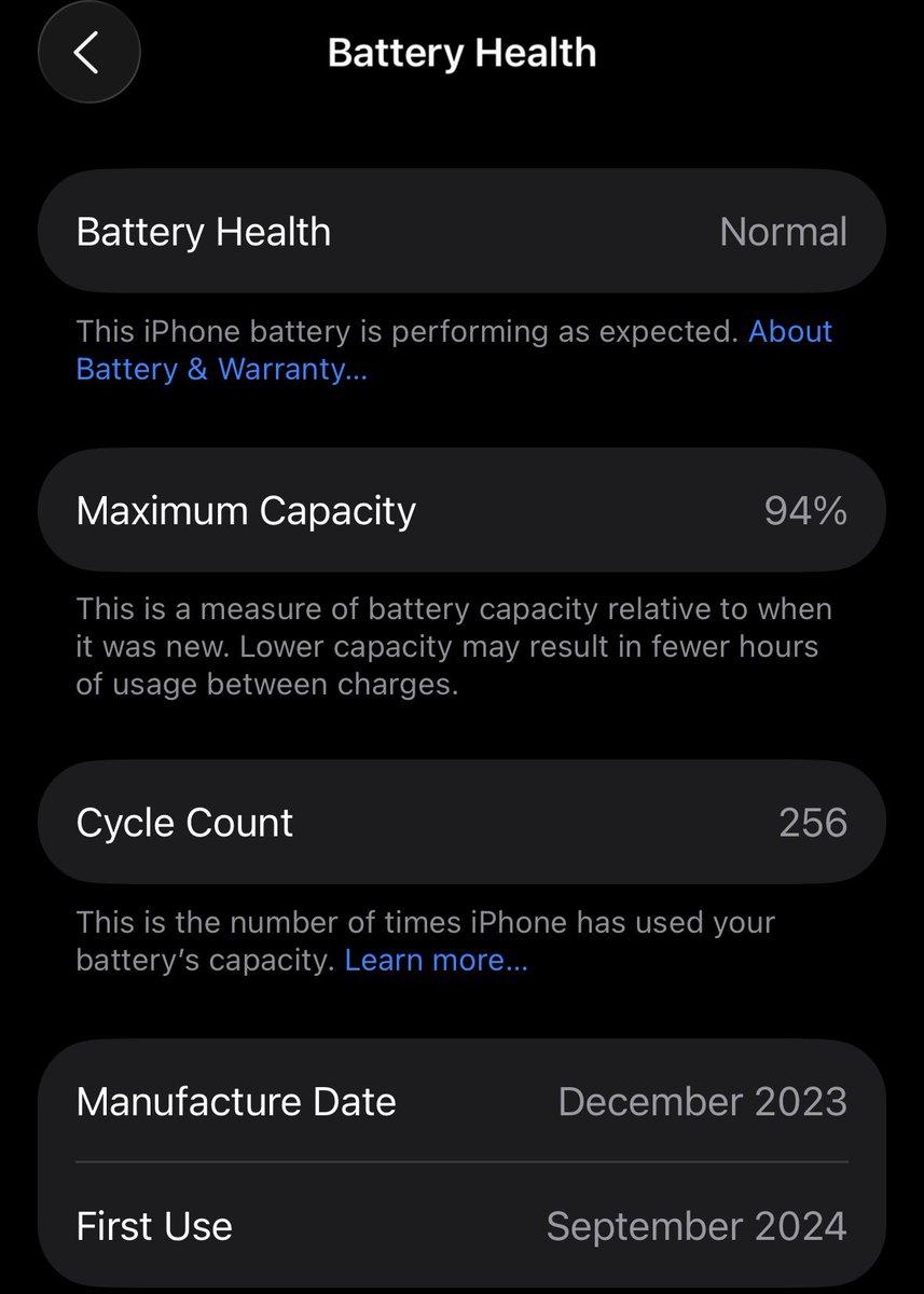 outsiderdogue's tweet photo. @UniverseIce year and few months of use (15 pro) https://t.co/akS21MfMvz