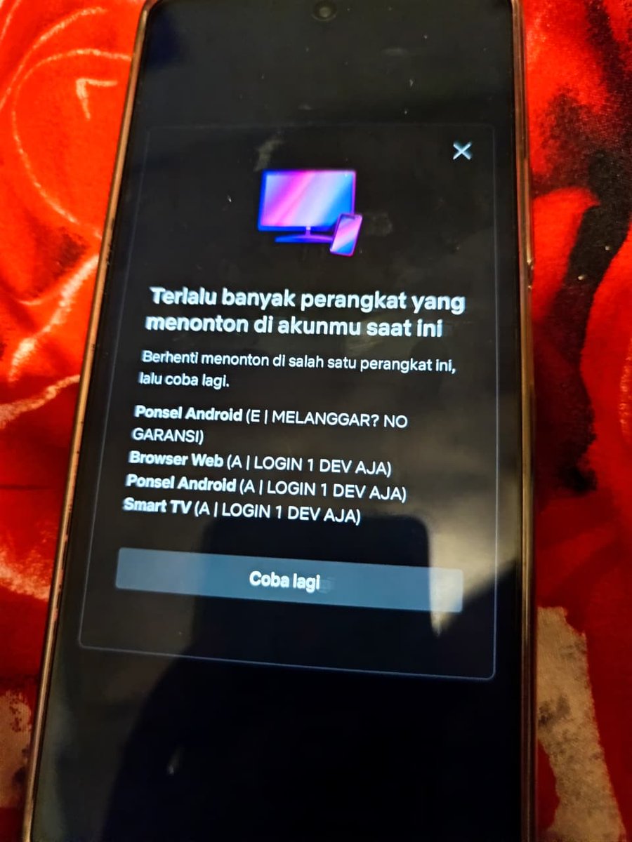 iviwsviaa's tweet image. SCAMMER NETFLIX ⚠️ help rt! 

aku beli di @deadelia33 tgl 30 desember 1p1u 28k, pas login akunnya limit terus sampe semalem akunnya malah dihapus. aku spam chat ga dibales juga, pls hati hati gais jgn sampe ada korban lagi 😭

#zonauang