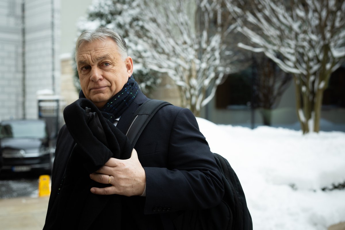 ❗️<a href="/PM_ViktorOrban/">Orbán Viktor</a>: Ukraine is asking for so much money over the next ten years that it would be enough to pay Hungarian pensions for 40 years, or all family support for 60 years. That is what the €800 billion represents — the amount the Ukrainian prime minister wants to extract