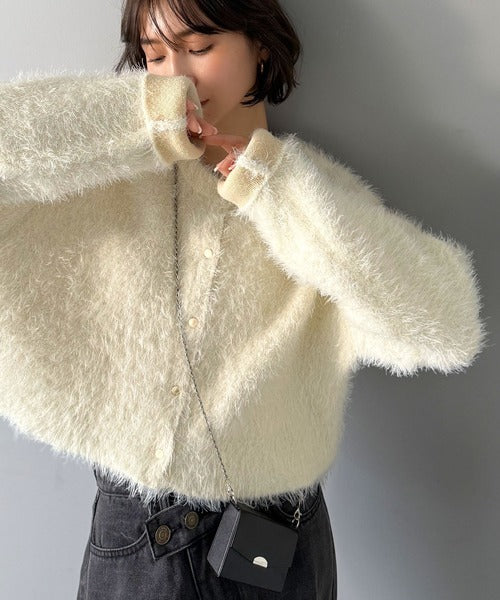 ElfClassical's tweet image. ／
金曜17時からのタイムセール⏰⚡
＼

今週のおすすめアイテムはこちら❤️‍🔥
✓ノーカラーショートファーコート(ce1010522)
✓前後2way Wフェイスフェザーショート丈カーディガン( ce1020283)
✓シャーリングリボン使いマーメイドスカート(ce0940215)

#classicalelf #クラシカルエルフ