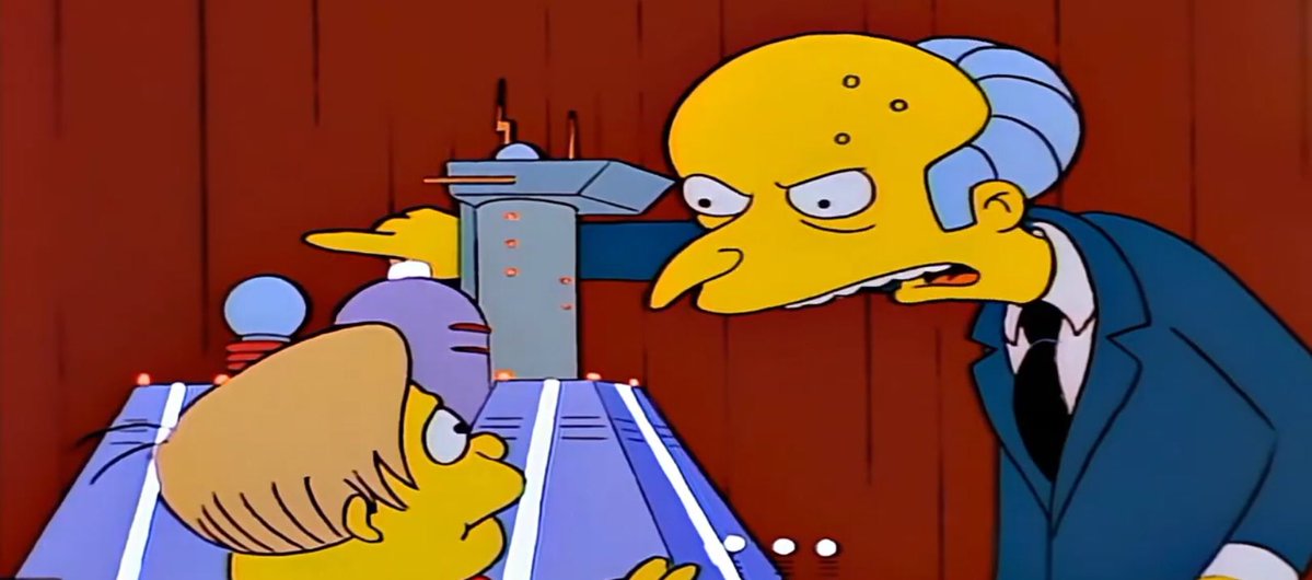 KarlCzern's tweet image. -Pero genera energía de verdad! Está iluminando esta sala ahora….

-Perdiste! Fuera de mi propiedad!