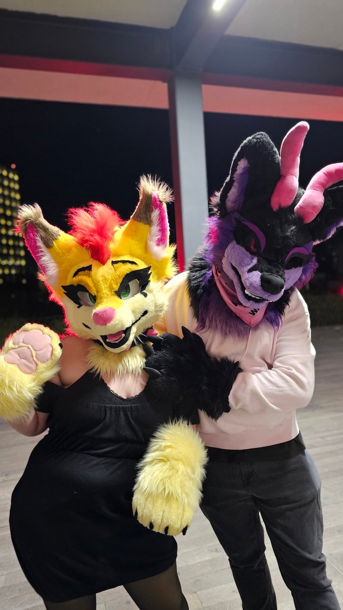 Esa vez que salimos con la guapa de <a href="/Gabu_xSan/">✨👑Gabu-San👑✨</a> en GDL. 💜

Fotito de <a href="/MommyShide/">💜🐮 𝕄𝕠𝕠𝕞𝕞𝕪 𝕊𝕙𝕚𝕕𝕖 🐮💜</a>
