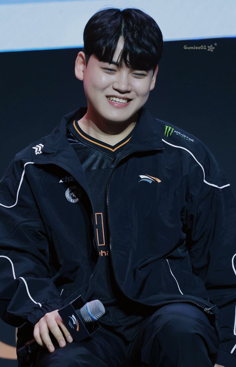 구미유시 ⁹⁸🍀 tweet media