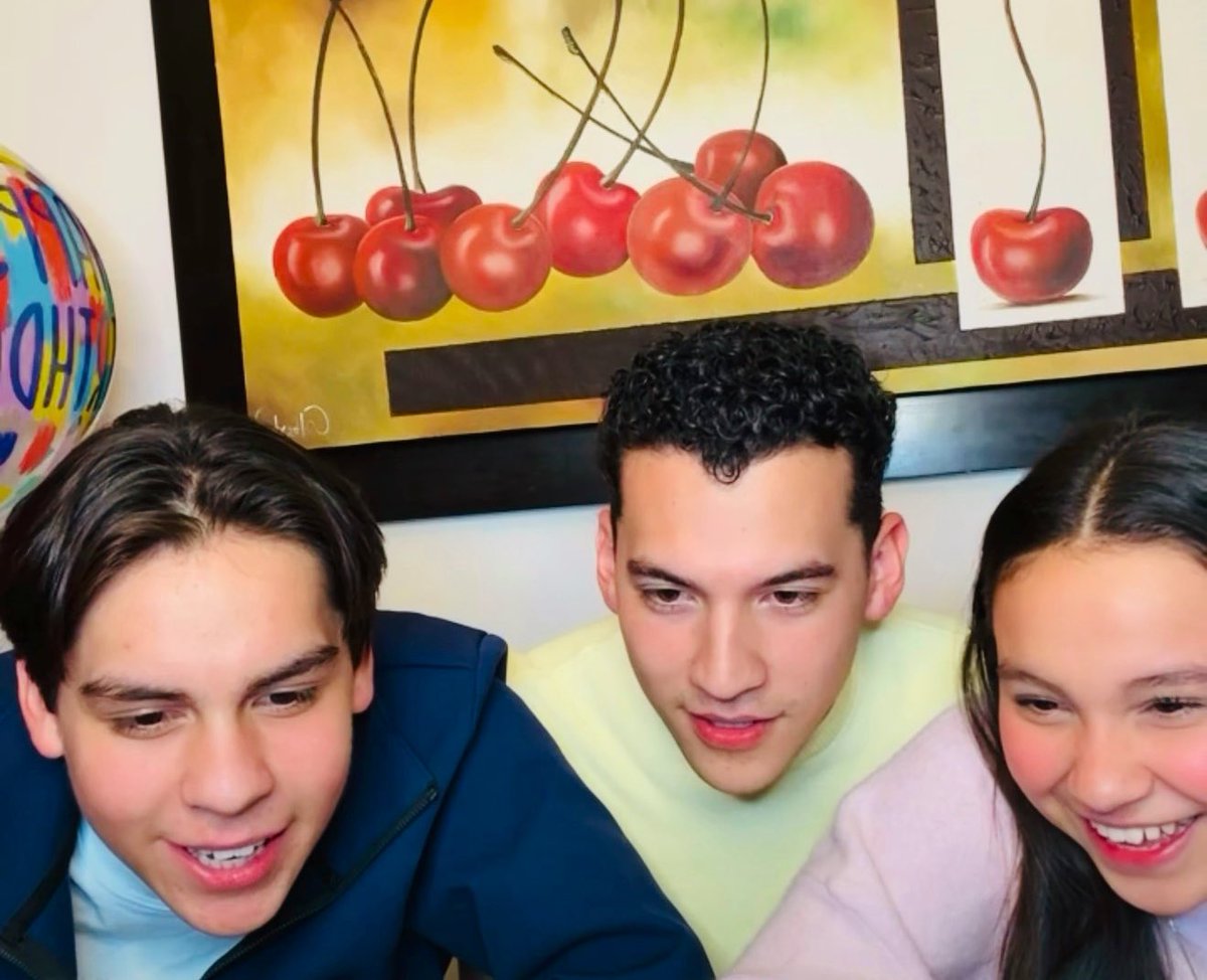 Les diré a mis hijos que ellos son “ahí” “ay” y “hay”, “chin” “cham” “pu”, “grave” “aguda” y “esdrújula” 💋