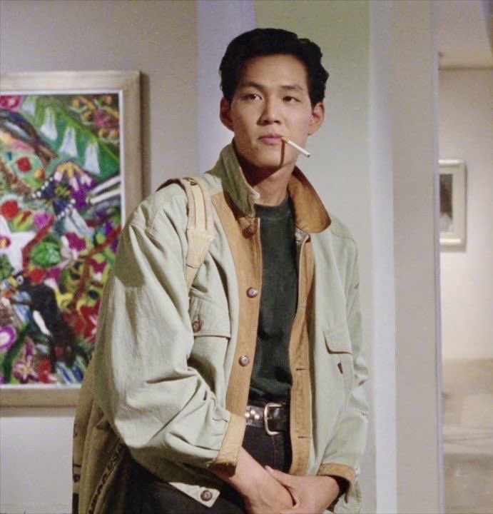 ⠀

⠀⠀ ⠀⠀— รสหวานของความทรงจำ —

⠀⠀ ⠀⠀ A RP w/ <a href="/Wichaya_SET/">𖡬 หุ้น ↗</a> 

⠀⠀นี่ก็สองอาทิตย์แล้วหลังจากอินโฮประสบเหตุเมาซึ่งจบลงบนเตียงชายผู้เป็นเพื่อนสนิท แม้ความทรงจำจากคืนนั้นจะเลือนลางสำหรับอินโฮ แต่รอยสัมผัสที่กีฮุนทิ้งไว้ก็ยังถูกตรึงเป็นความต้องการที่เขาไม่อยากเอ่ยออกมา

⠀